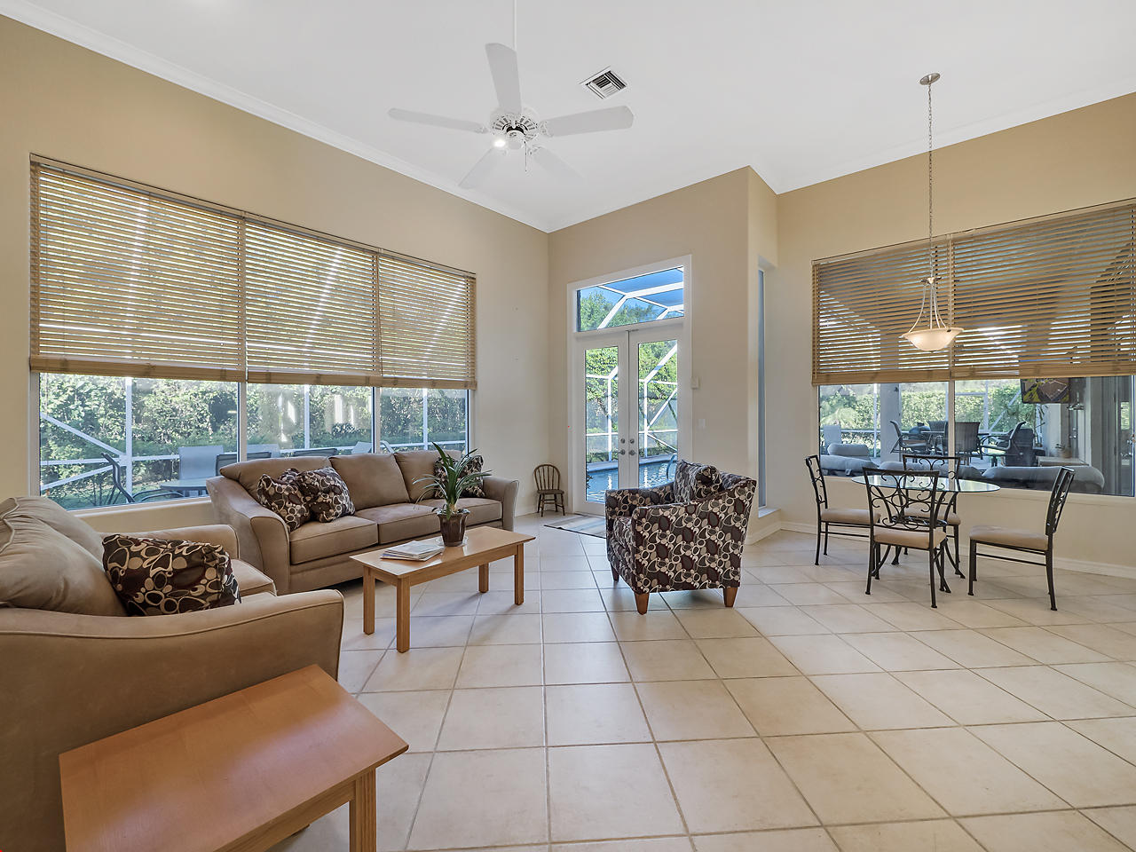 10562 Harich Lane Boca Raton, FL 33498 - Photo 8 of 36 Family