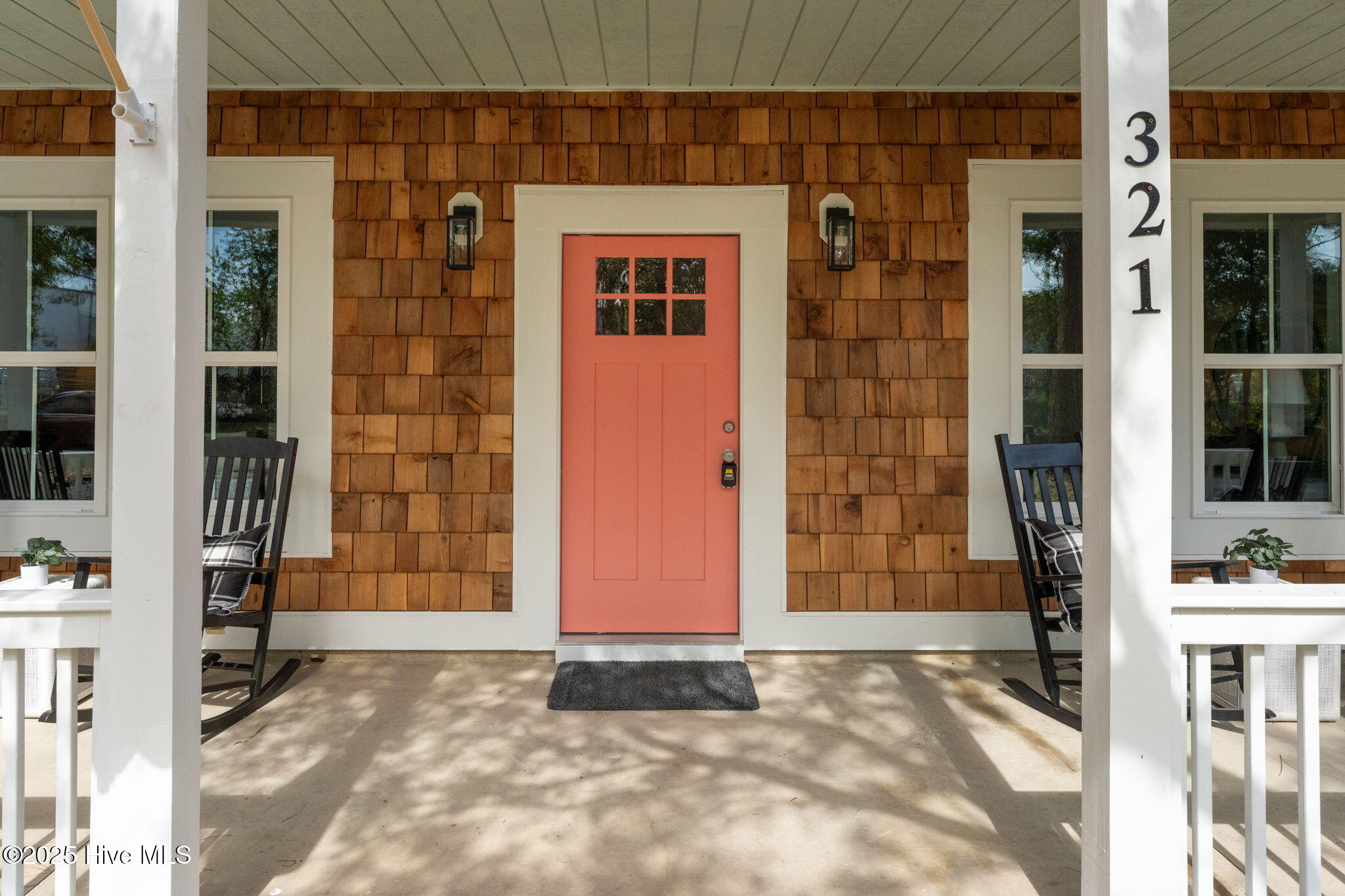 321 North Dyson Street Holly Ridge, NC 28445 - Photo 8 of 56 exteriors-03