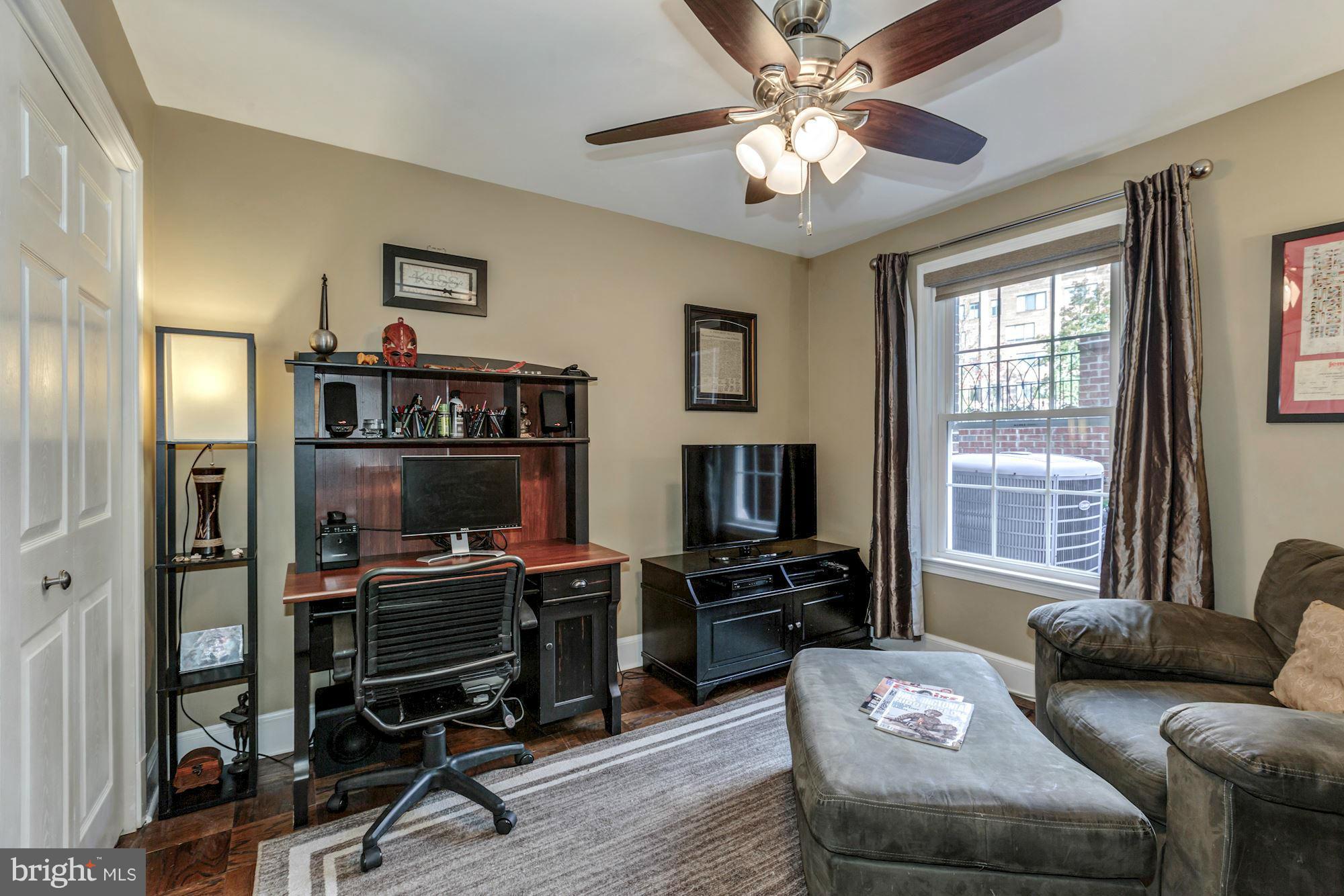 3279 Sutton Place Northwest, Unit D Washington, DC 20016 - Photo 2 of 13 Bedroom