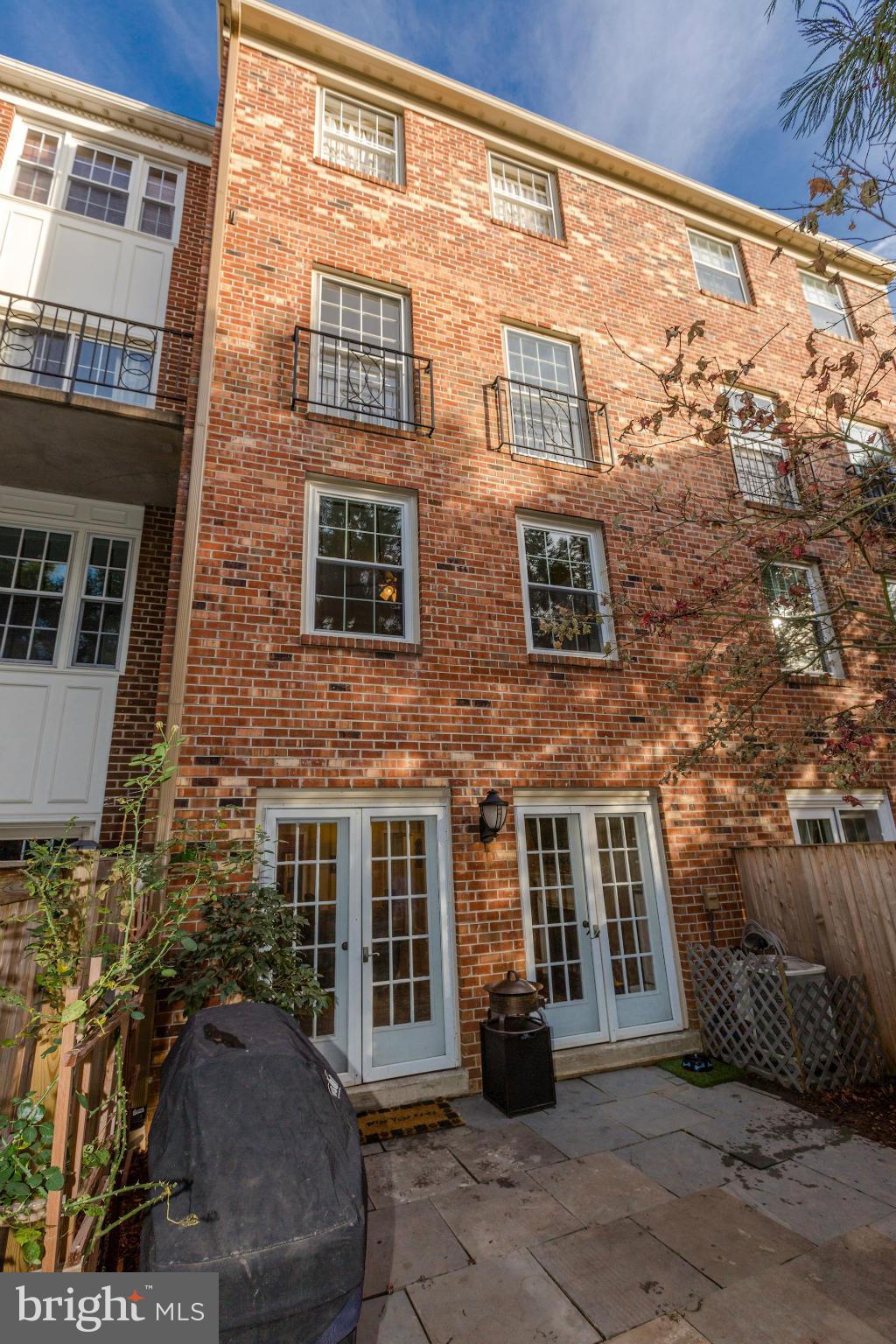3279 Sutton Place Northwest, Unit D Washington, DC 20016 - Photo 13 of 13 Exterior (Rear)