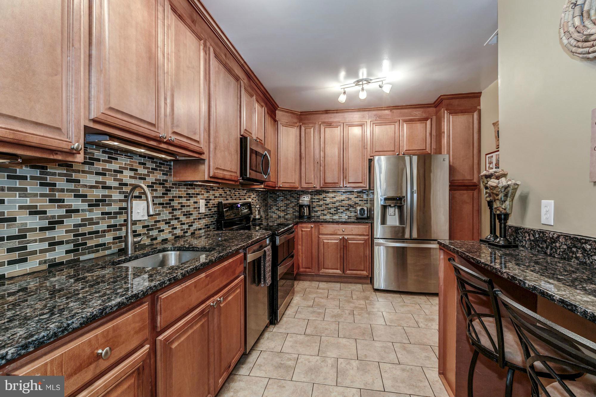 3279 Sutton Place Northwest, Unit D Washington, DC 20016 - Photo 6 of 13 Kitchen