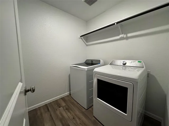 a view of an outdoor space