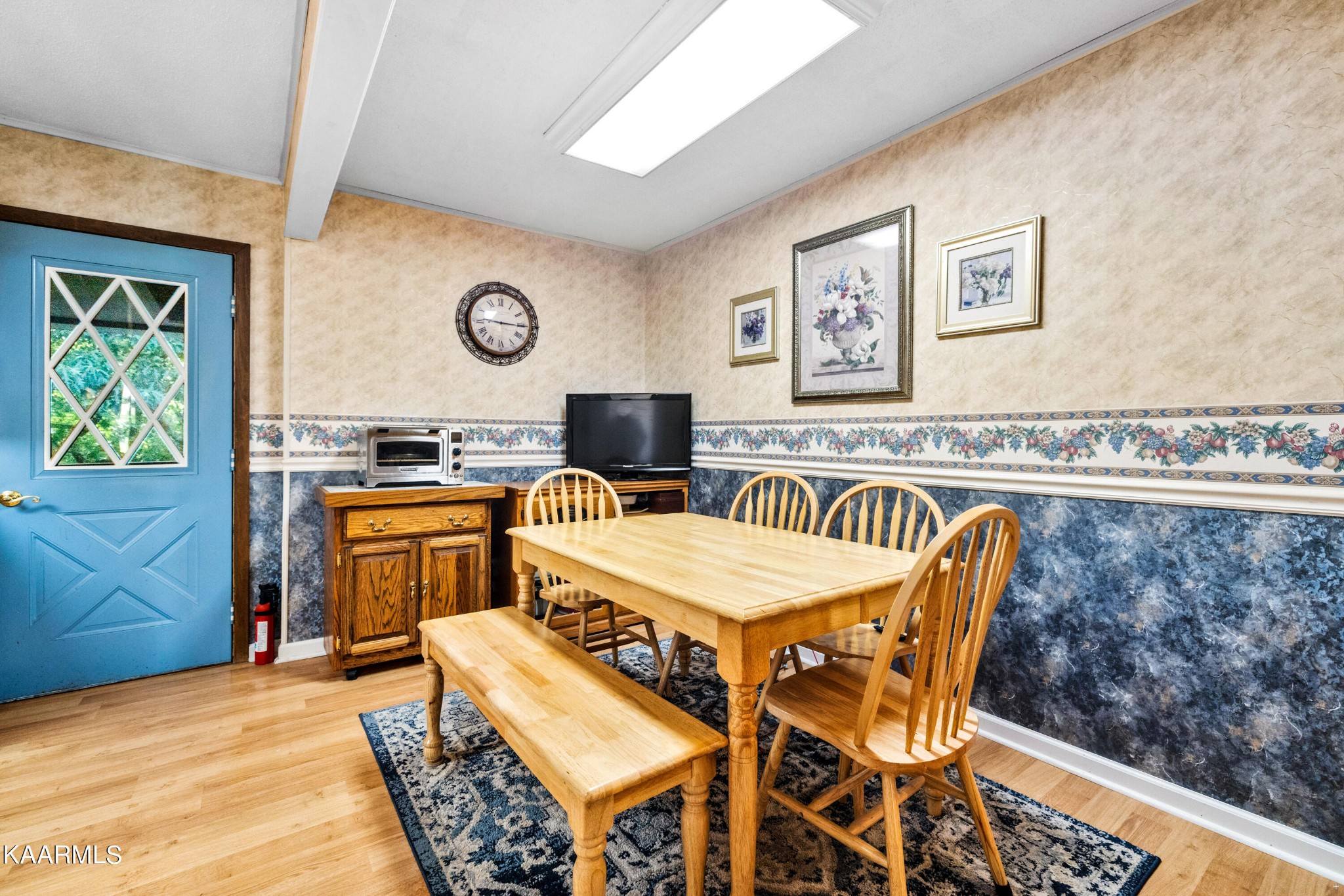 242 Mountain View Drive Rutledge, TN 37861 - Photo 9 of 28 a view of a dining room with furniture