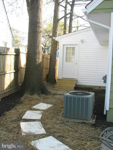 7117 Decatur Street Hyattsville, MD 20784 - Photo 13 of 26 Exterior (Rear)