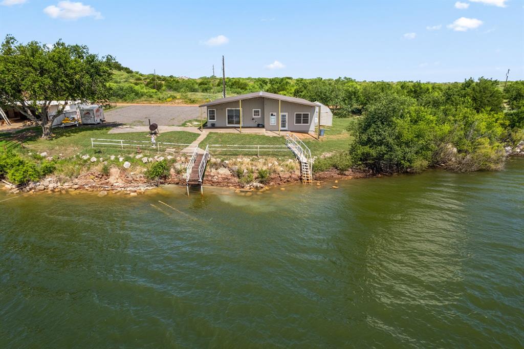 a view of a water fountain and an ocean view