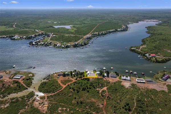 $199,000 | 894 West Moonshine Road, Seymour, TX 76380