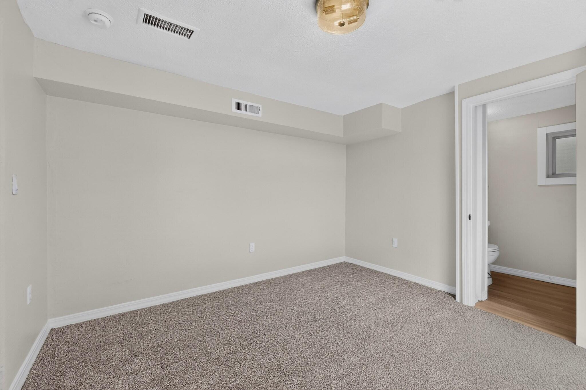 3129 Mares Road Southwest Albuquerque, NM 87105 - Photo 15 of 24 Gallery Image 15