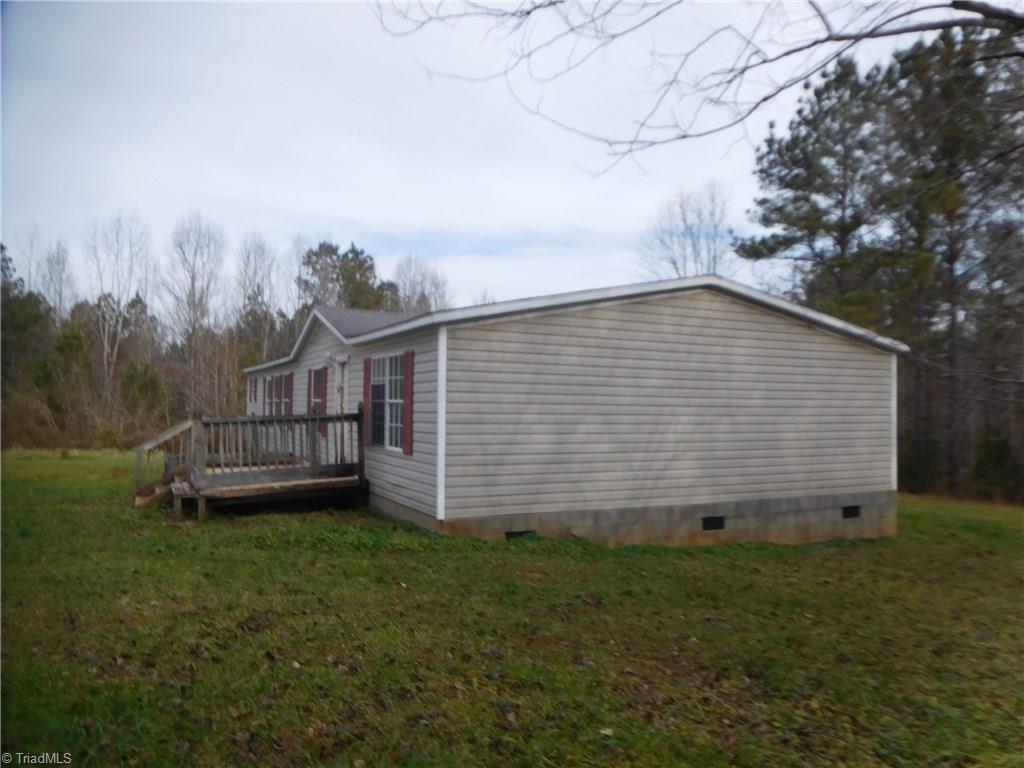4011 Oak Tree Road Asheboro, NC 27205 - Photo 3 of 15 Gallery Image 3