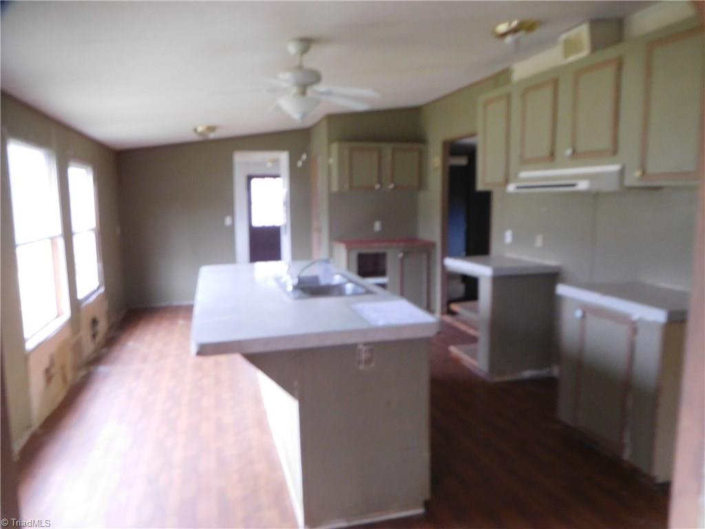 4011 Oak Tree Road Asheboro, NC 27205 - Photo 10 of 15 Gallery Image 10