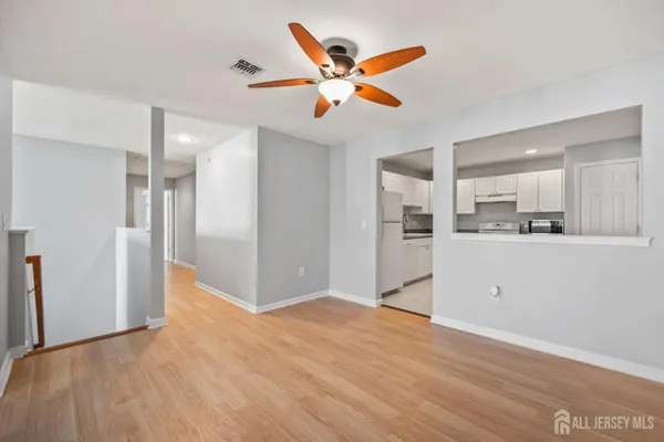 $454,000 | 189 Sunshine Drive, Piscataway, NJ 08854