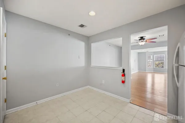$454,000 | 189 Sunshine Drive, Piscataway, NJ 08854