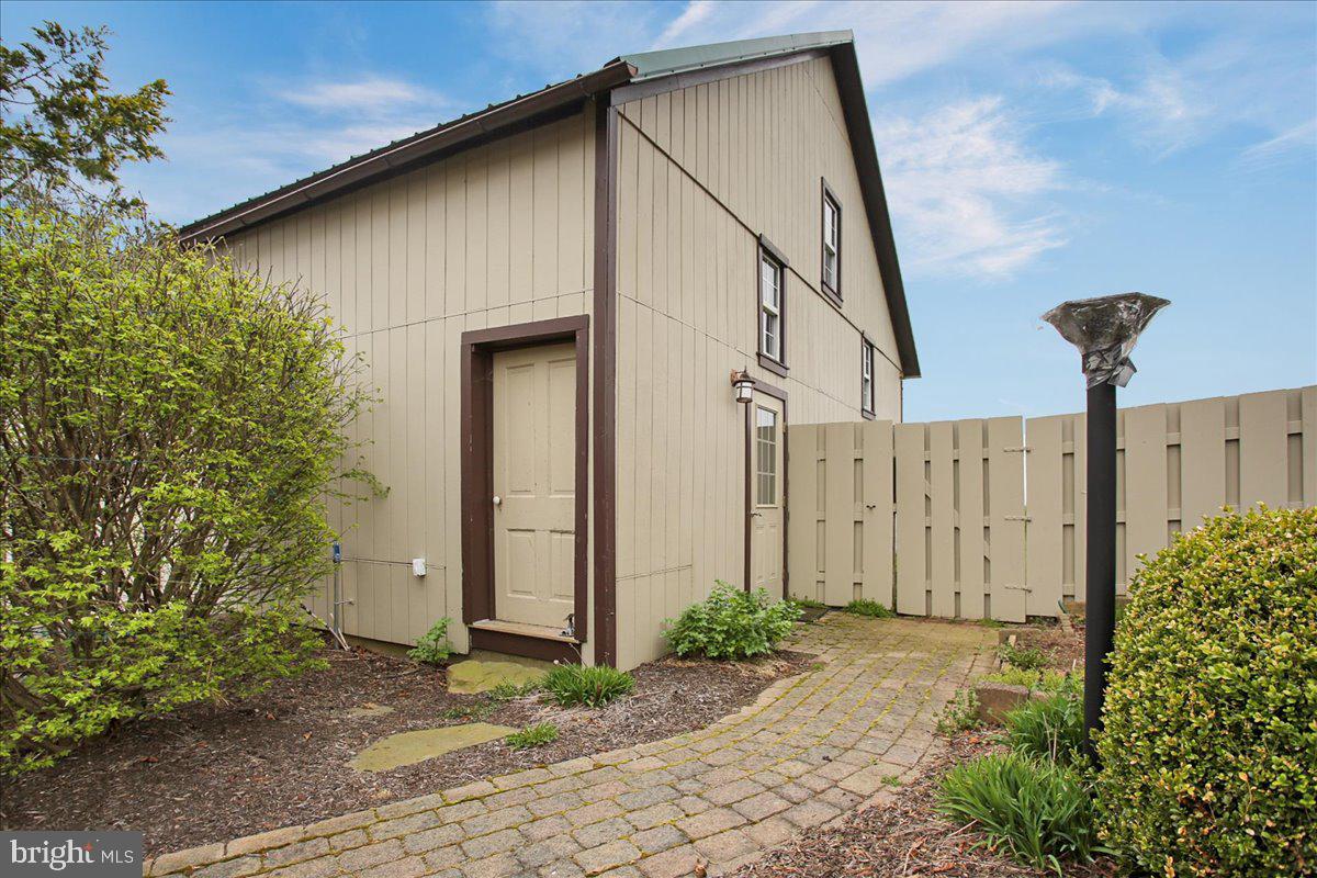 4 Baldy Hill Road Boyertown, PA 19512 - Photo 46 of 51 a backyard of a house