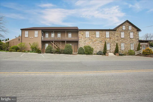 a view of building with a street