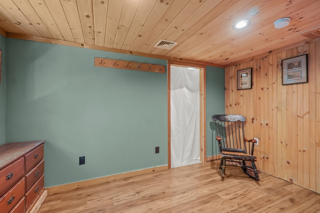 12 Juniper Road Lakeville, MA 02347 - Photo 21 of 42