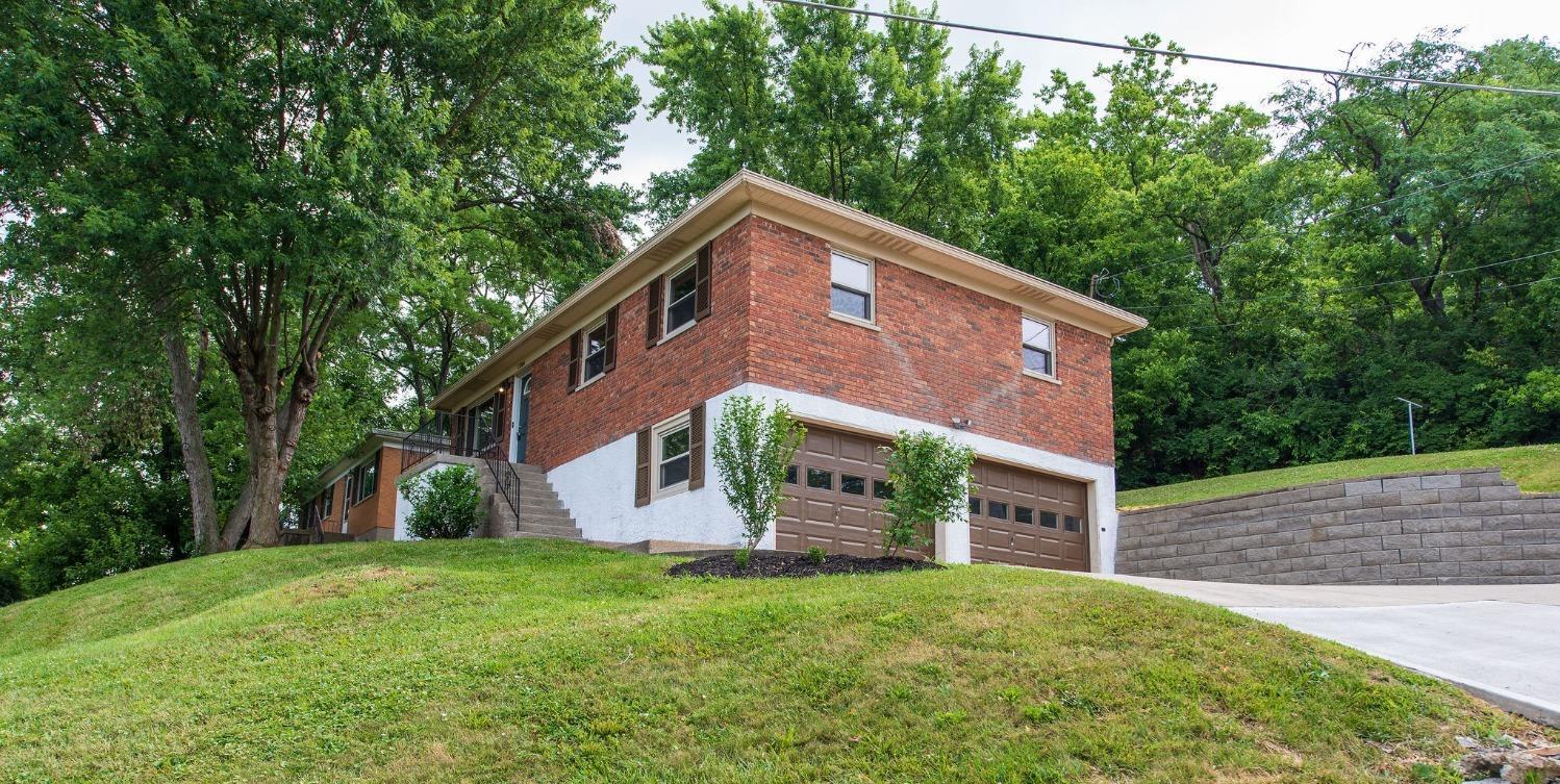 1306 4th Street Reading, OH 45215 - Photo 2 of 35