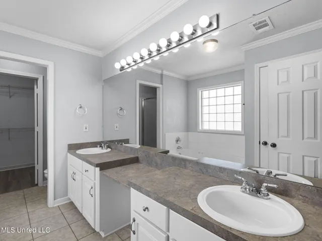 $230,000 | 401 Windchase Drive, Brandon, MS 39042