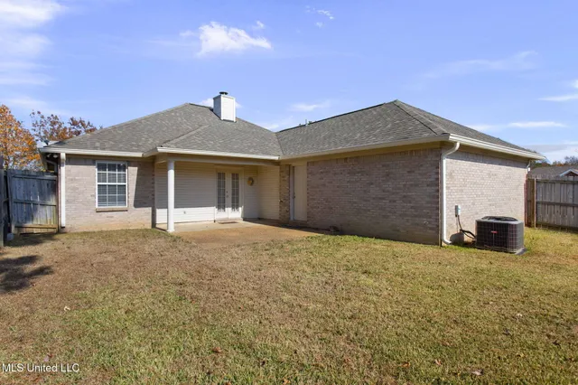$230,000 | 401 Windchase Drive, Brandon, MS 39042