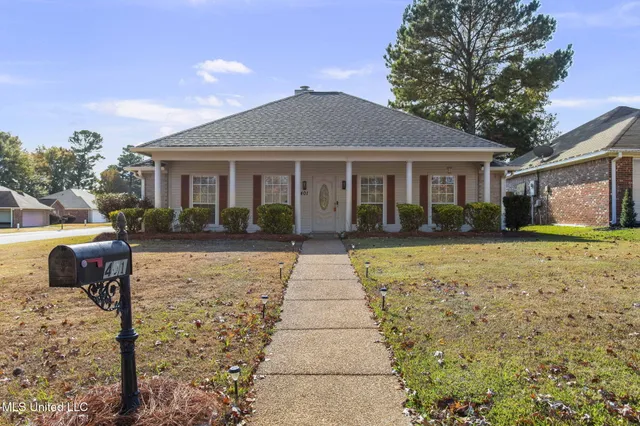 $230,000 | 401 Windchase Drive, Brandon, MS 39042