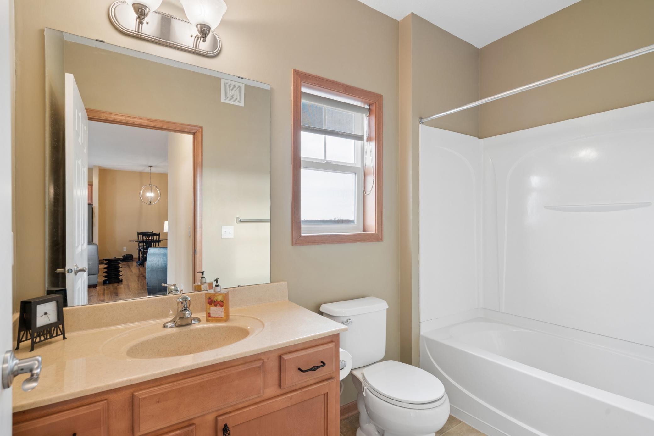 1244 County Rd D East, Unit 206 Maplewood, MN 55109 - Photo 14 of 21