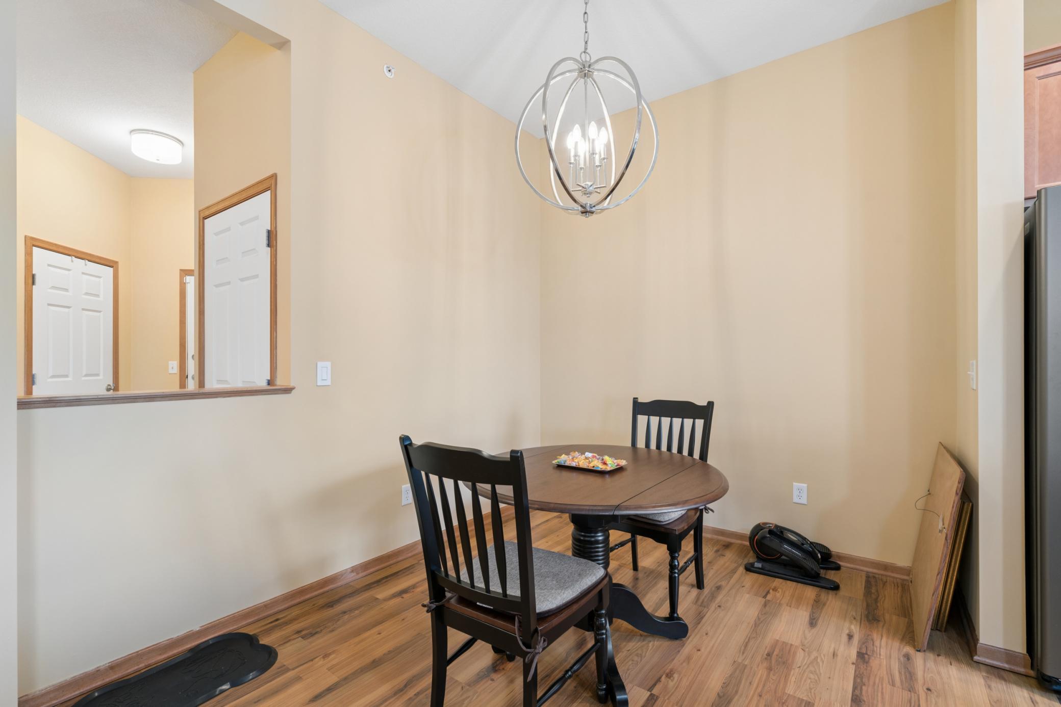 1244 County Rd D East, Unit 206 Maplewood, MN 55109 - Photo 9 of 21