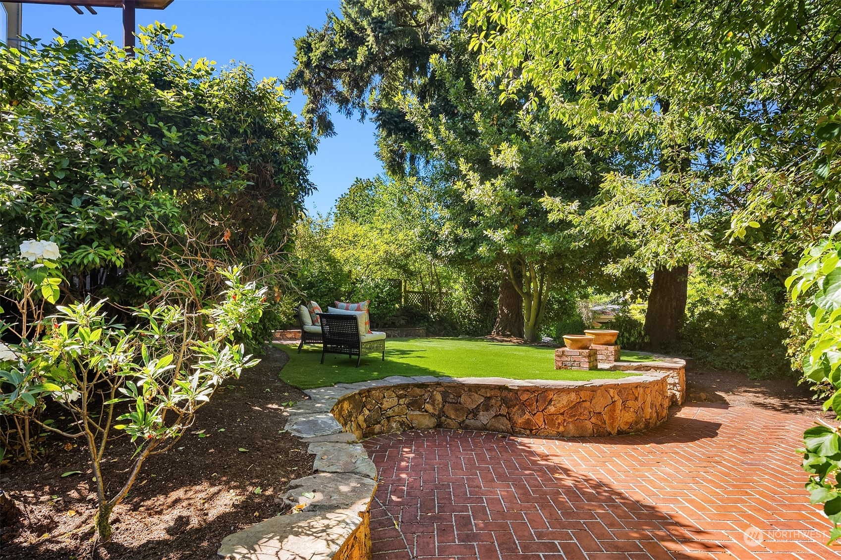 512 North 65th Street Seattle, WA 98103 - Photo 30 of 31 Gallery Image 30