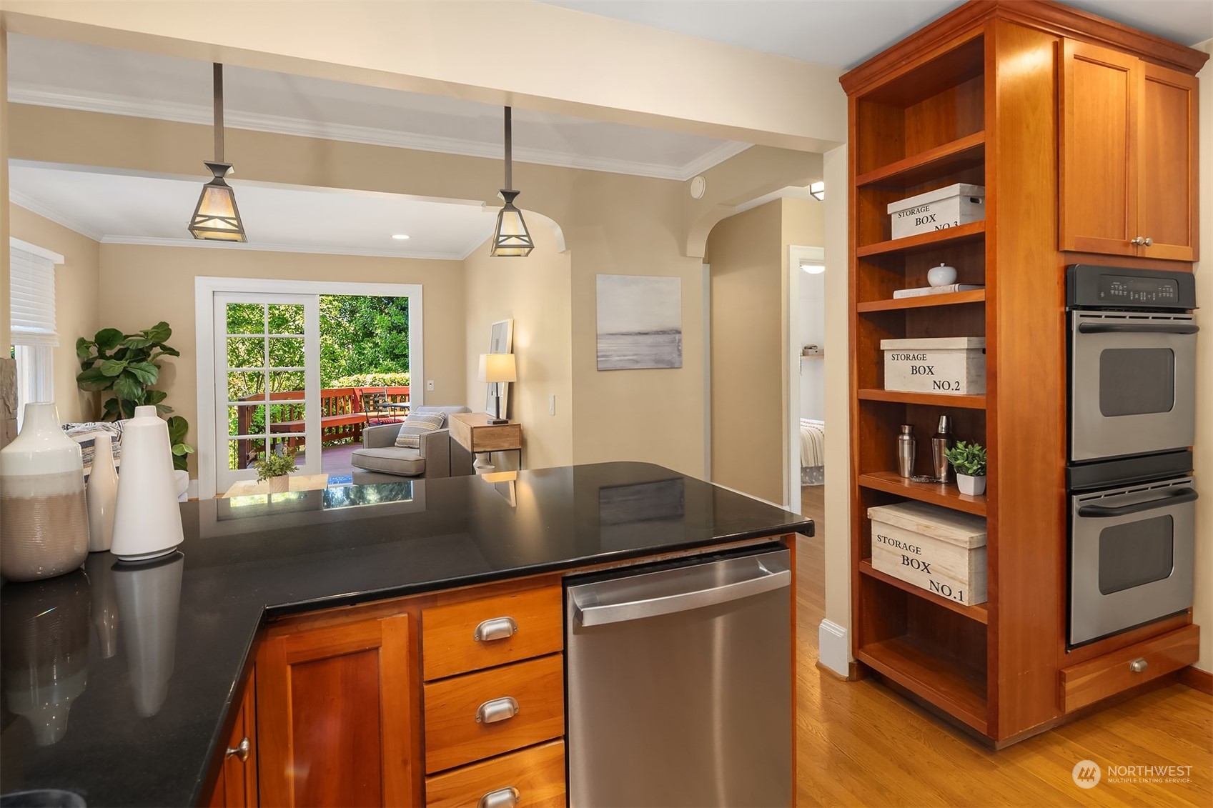 512 North 65th Street Seattle, WA 98103 - Photo 9 of 31 Gallery Image 9