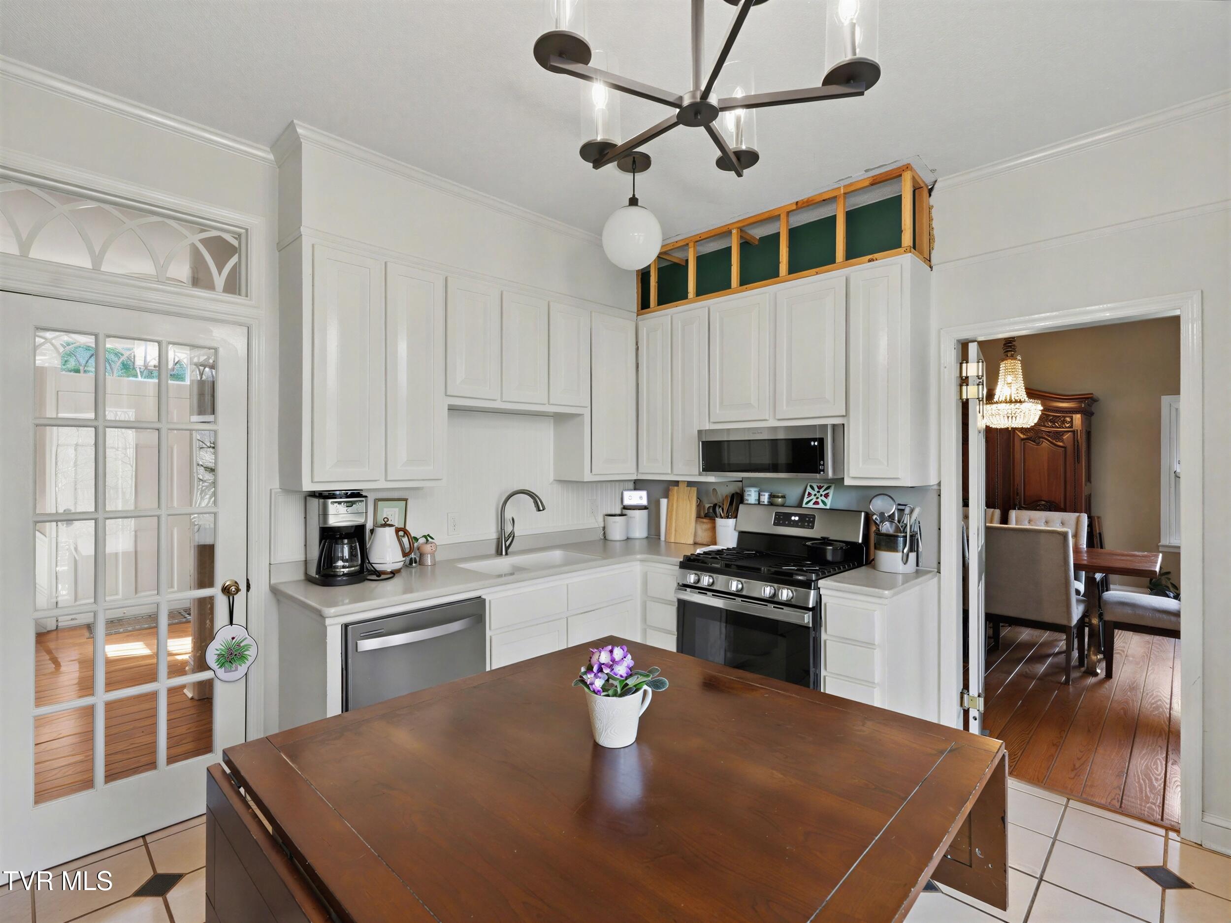150 Pine Straw Ridge Greeneville, TN 37745 - Photo 13 of 40 17_310