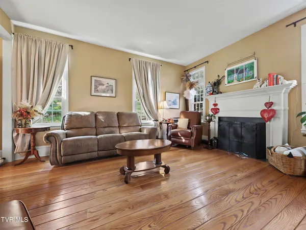 $575,000 | 150 Pine Straw Ridge, Greeneville, TN 37745