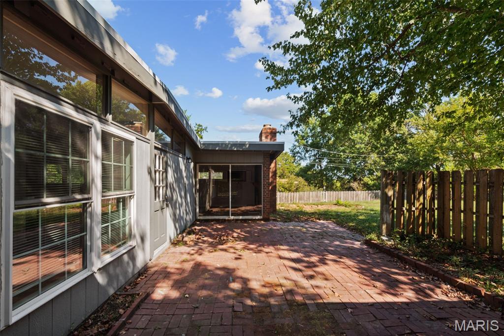 2463 St Giles Road St. Louis, MO 63122 - Photo 33 of 40