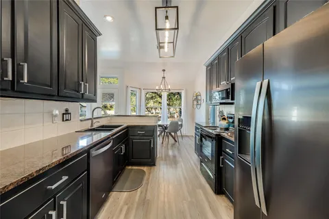 $450,000 | 3110 Point Cove, Lago Vista, TX 78645