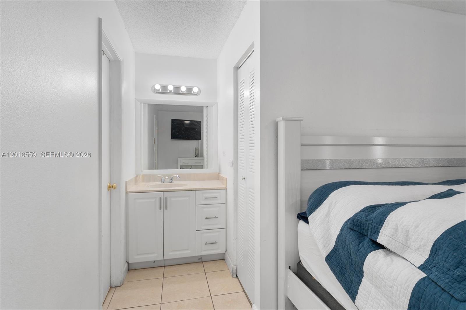 1950 West 54th Street, Unit 406 Hialeah, FL 33012 - Photo 7 of 15
