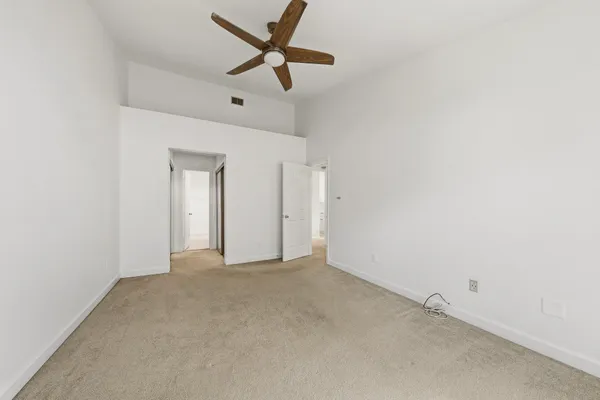 $3,400 | 5921 Barbados Place, Unit 202, Rockville, MD 20852