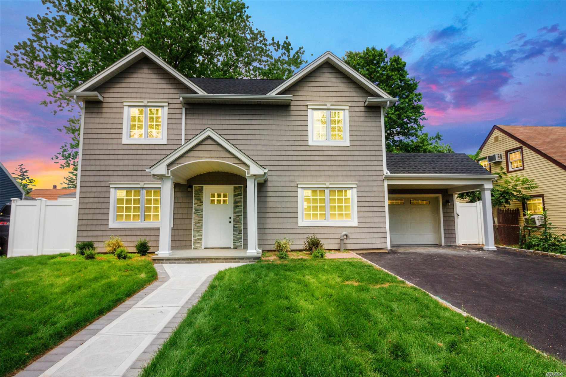 363 Loring Road Levittown, NY 11756 - Photo 1 of 1 Gallery Image 1