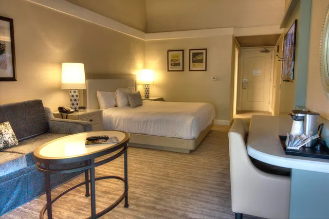 $142,000 | 269 Fontana Boulevard, Unit 2369, Fontana, WI 53125