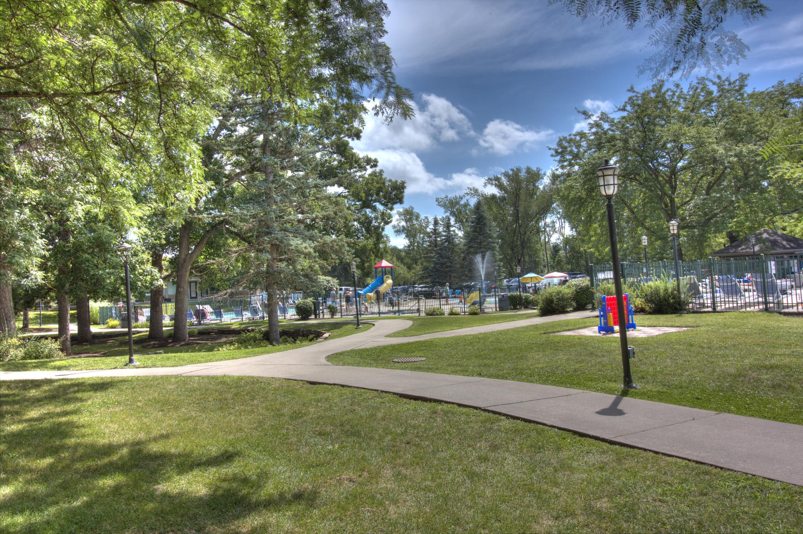 269 Fontana Boulevard, Unit 2369 Fontana, WI 53125 - Photo 6 of 17 Pool-2