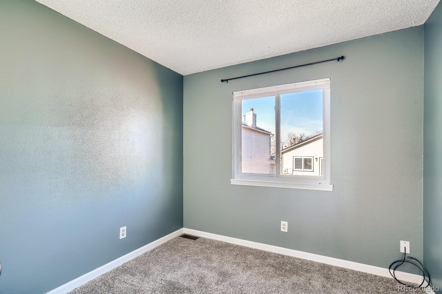 569 Longfellow Lane Highlands Ranch, CO 80126 - Photo 13 of 22 Gallery Image 13
