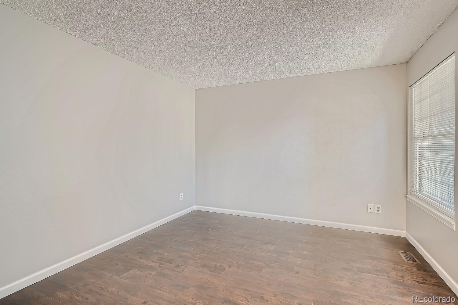 569 Longfellow Lane Highlands Ranch, CO 80126 - Photo 17 of 22 Gallery Image 17