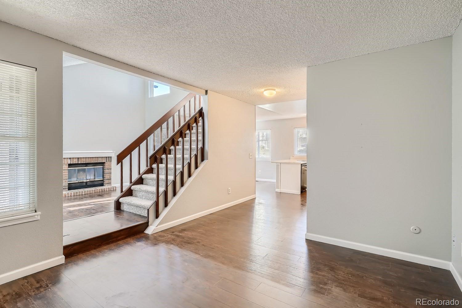 569 Longfellow Lane Highlands Ranch, CO 80126 - Photo 8 of 22 Gallery Image 8