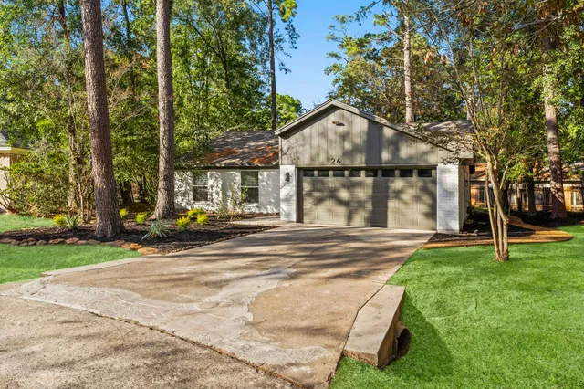 $2,500 | 26 East Woodtimber Court, Spring, TX 77381