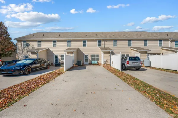 $269,900 | 122 Colonnade Street, Lynchburg, VA 24502