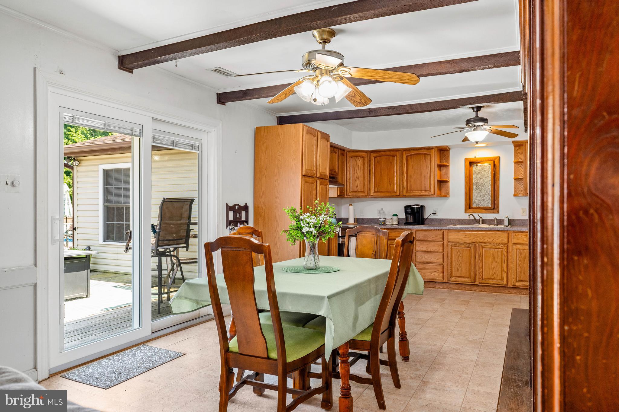 348 Union Church Road Elkton, MD 21921 - Photo 9 of 40 SPACE FOR TABLE