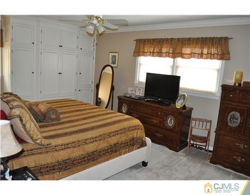 3 Winton Road East Brunswick, NJ 08816 - Photo 14 of 20 Gallery Image 14