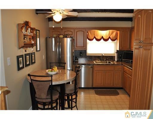 3 Winton Road East Brunswick, NJ 08816 - Photo 7 of 20 Gallery Image 7