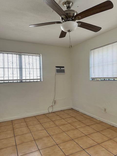 807 Phippen Waiters Road, Unit 2 Dania Beach, FL 33004 - Photo 3 of 7 Main 1