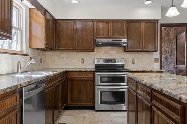 $775,000 | 707 Windy Way, Signal Mountain, TN 37377