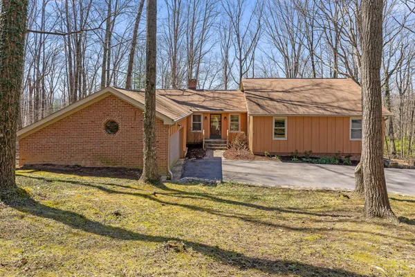 $775,000 | 707 Windy Way, Signal Mountain, TN 37377