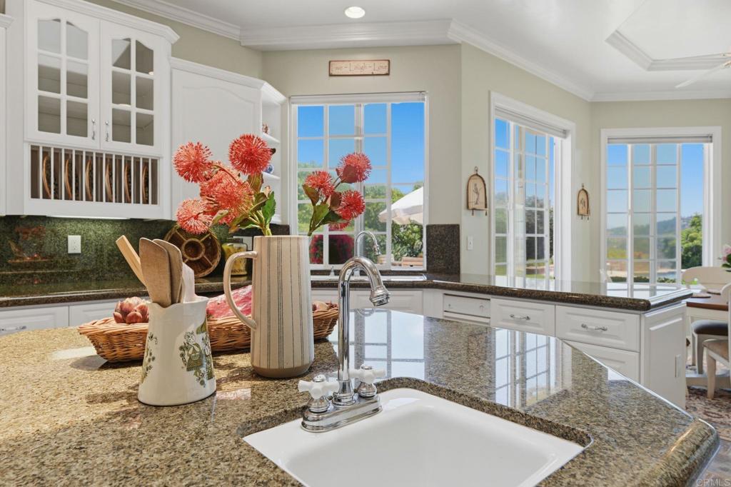 2292 Dos Lomas Fallbrook, CA 92028 - Photo 26 of 71