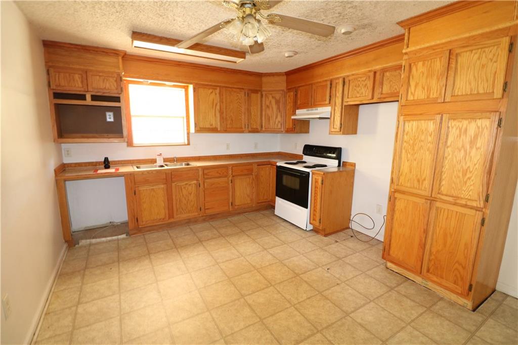 7104 Hickory Grove Road Deville, LA 71328 - Photo 3 of 16