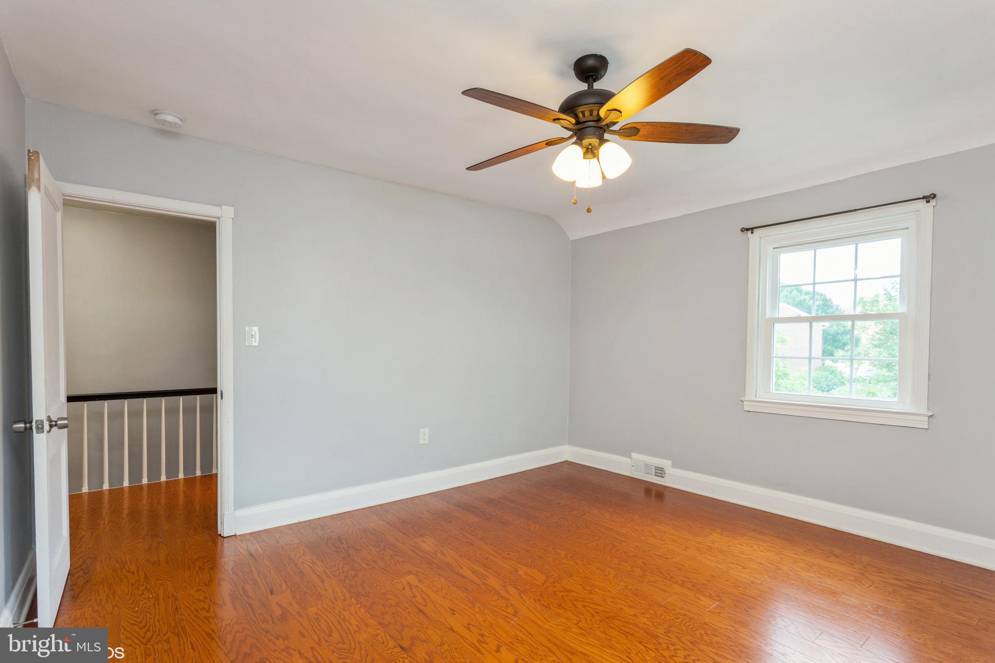 5111 Underwood Road Baltimore, MD 21212 - Photo 19 of 33 Primary bedroom