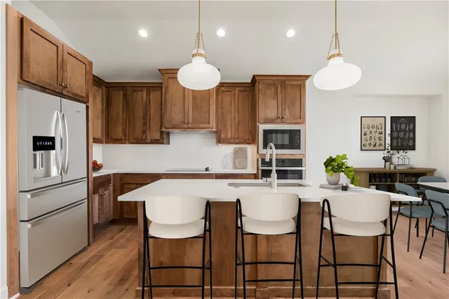 $629,784 | 12541 Hedge Court, Olathe, KS 66061